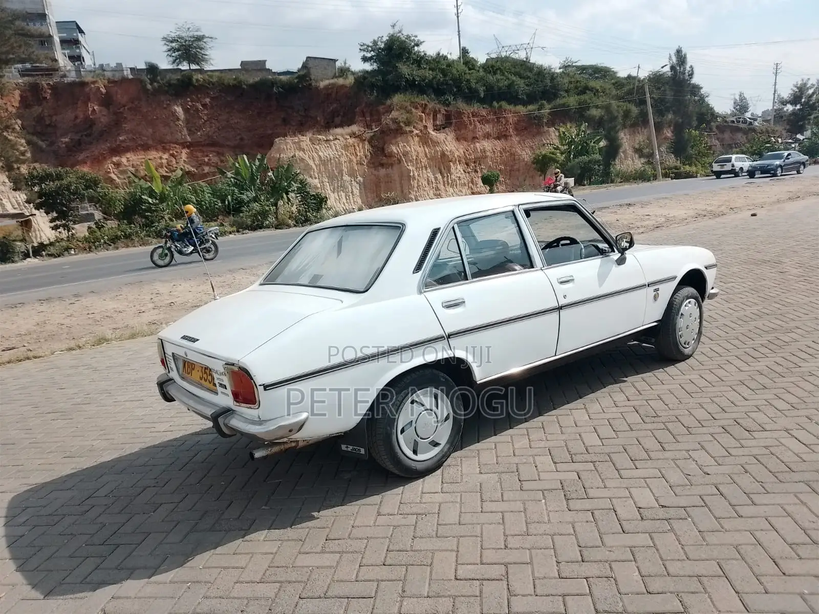 Peugeot 504 2004 White