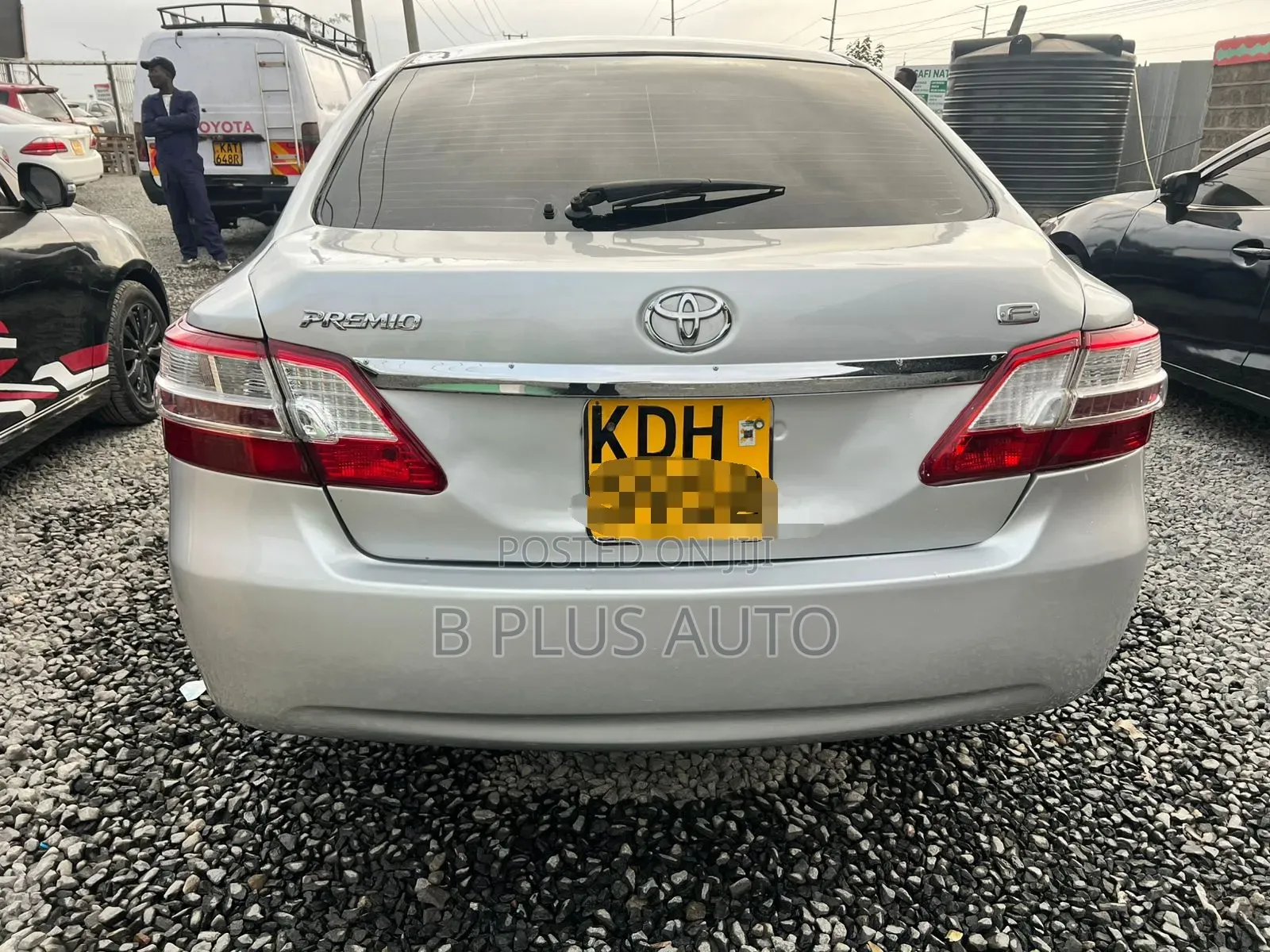 Toyota Premio 2015 Silver