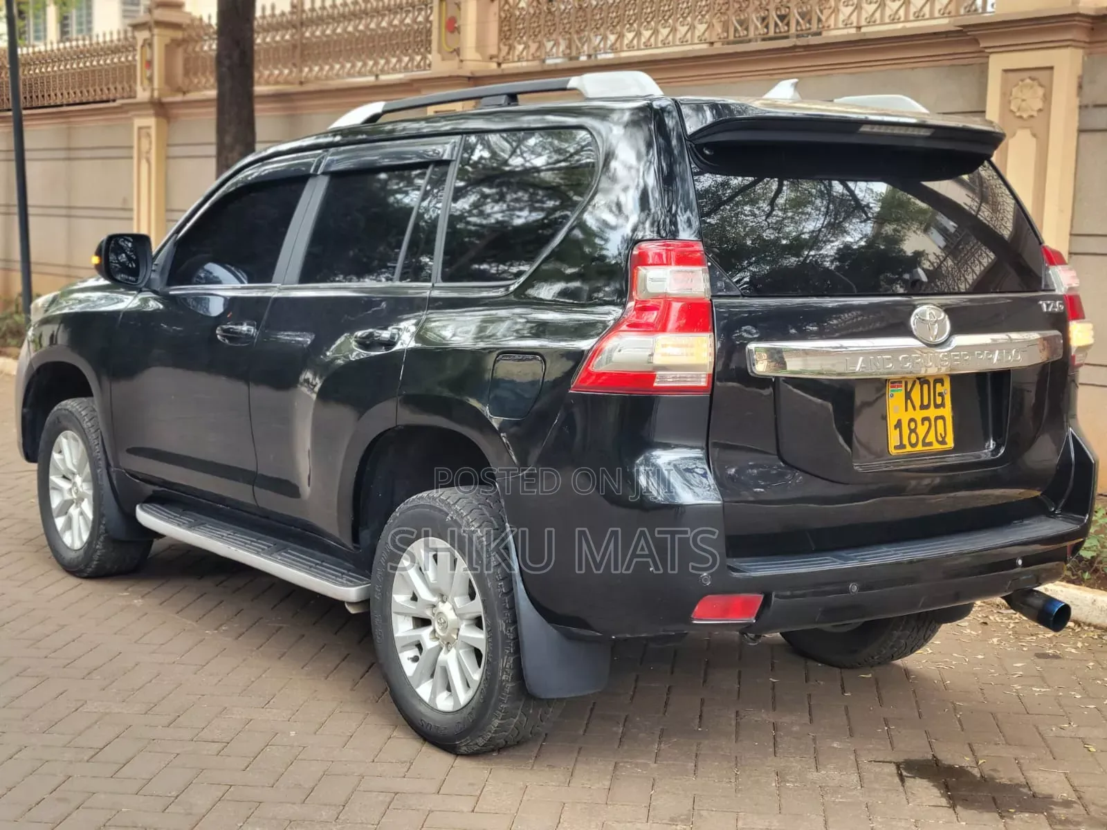 Toyota Land Cruiser 2014 Black