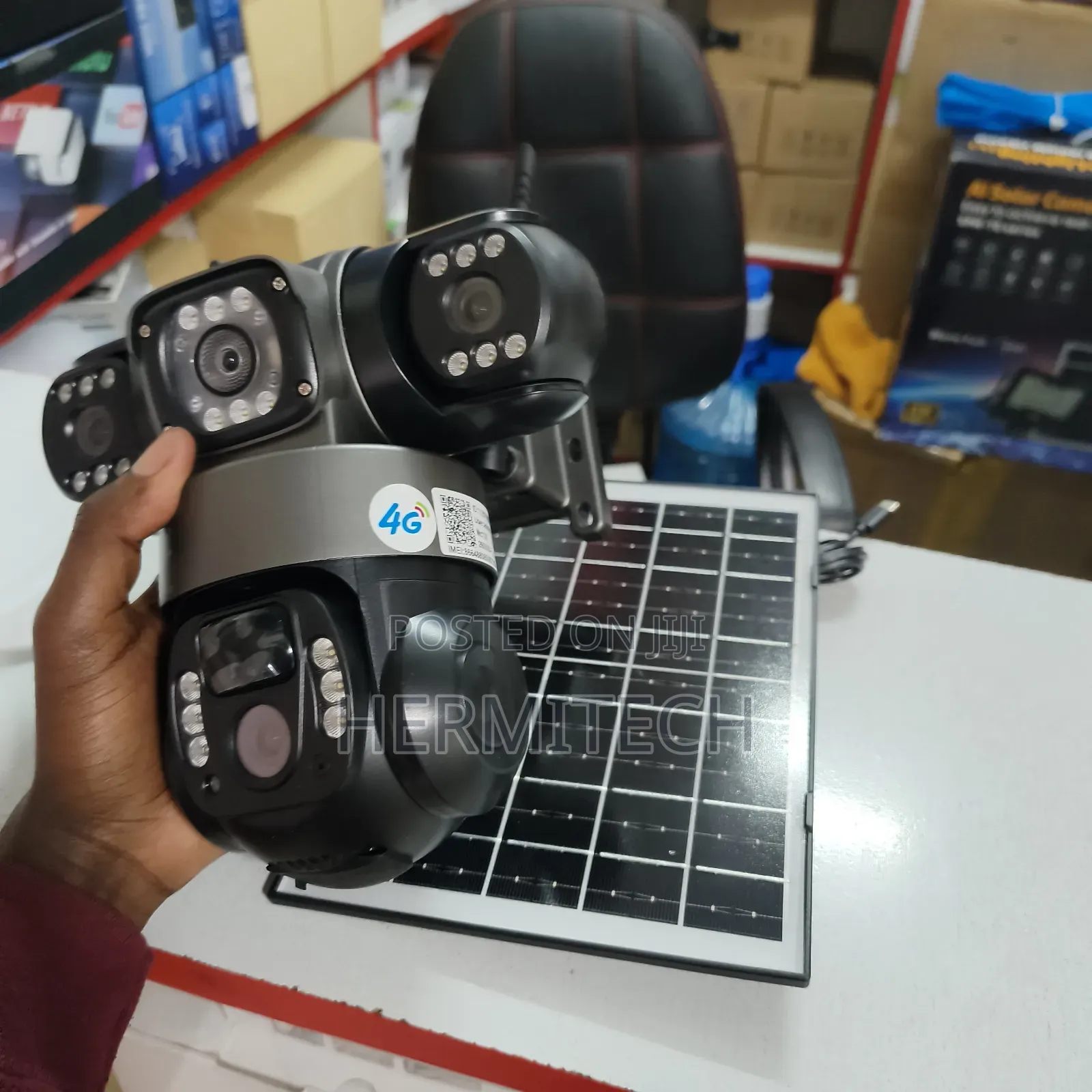 Solar Powered PTZ Triple Lens 4g Cameras for Outdoor Use