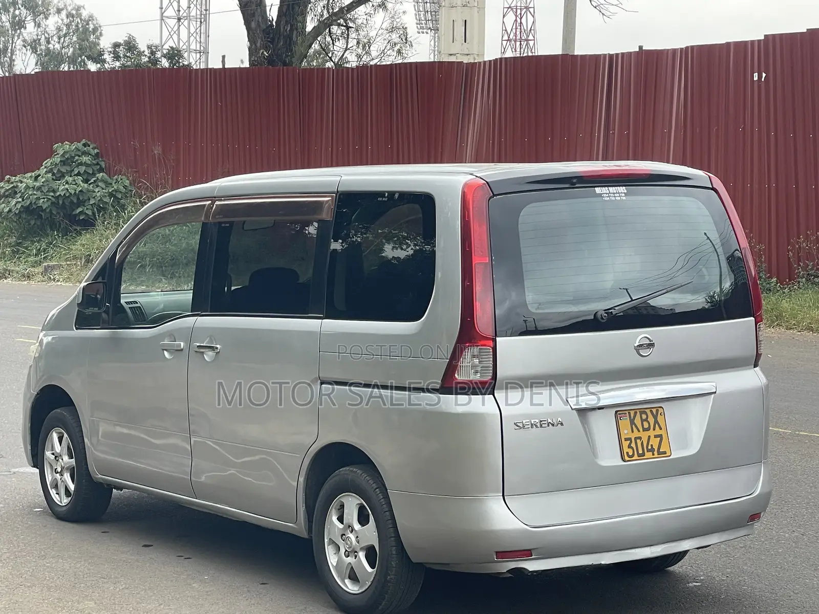 Nissan Serena 2006 Silver