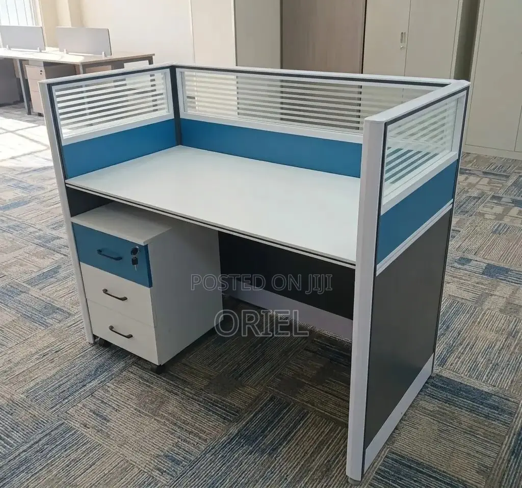Office Workstation : 1-Way Workstation
