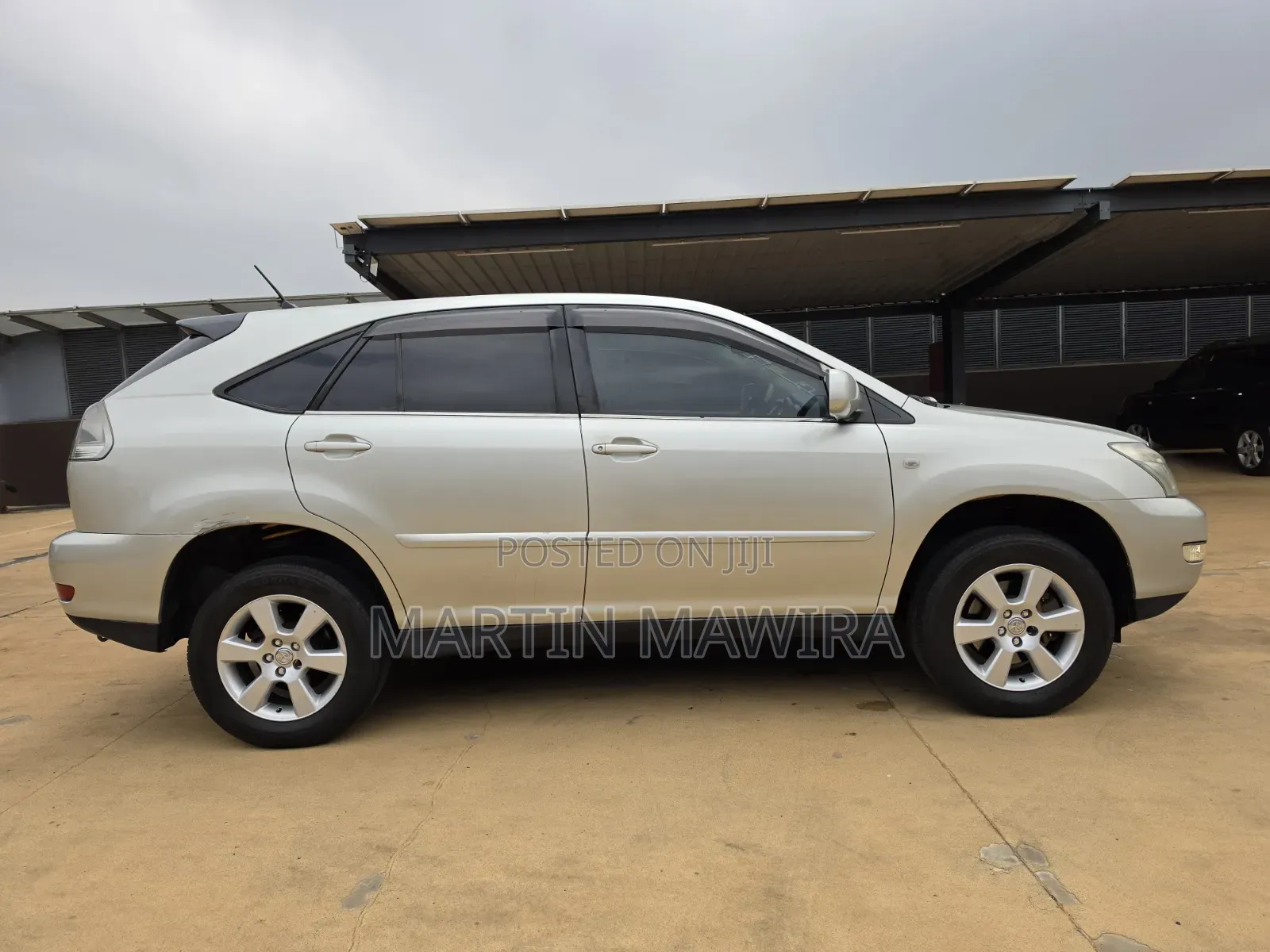 Toyota Harrier 2005 Silver
