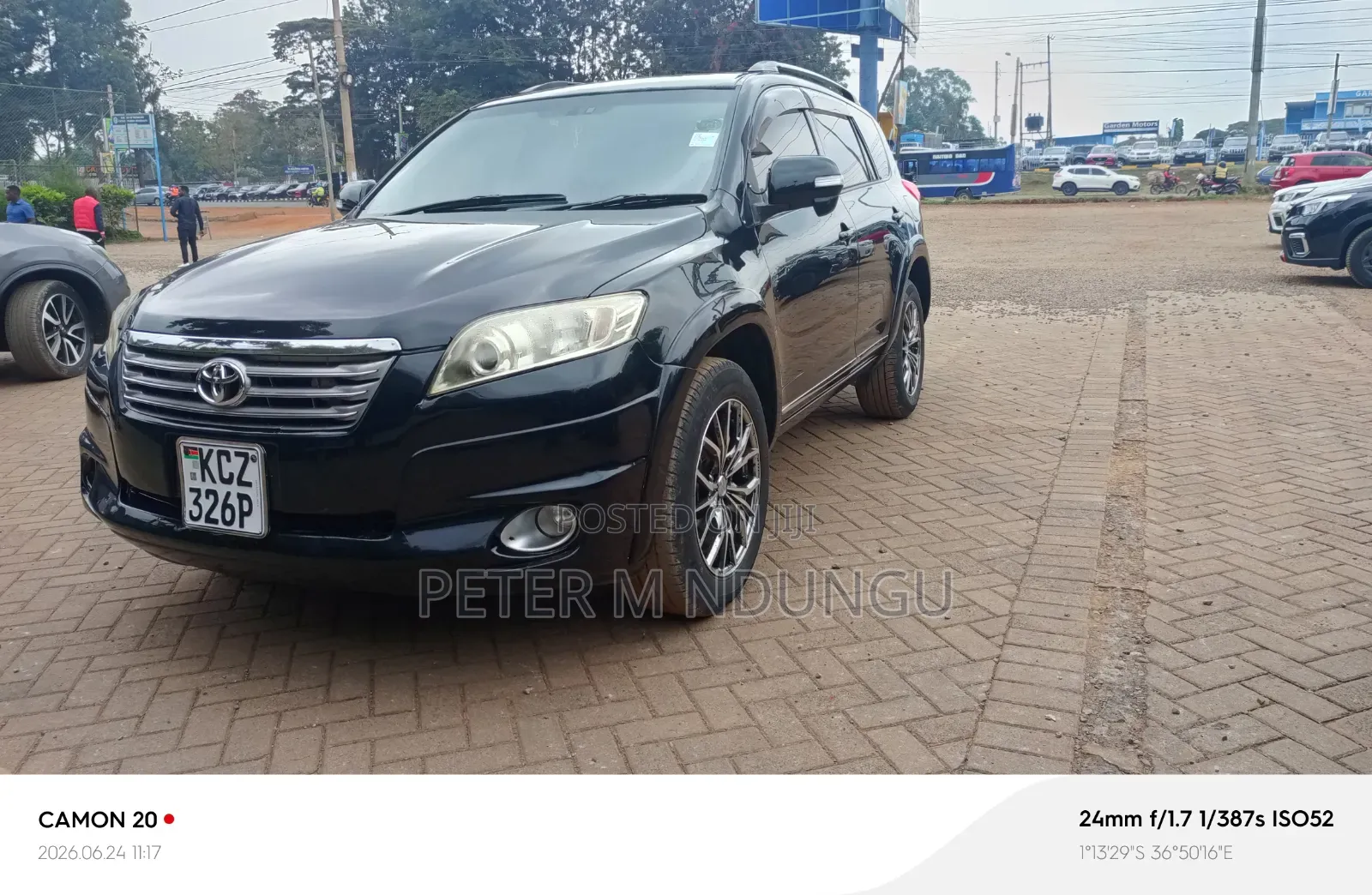 Toyota Vanguard 2013 Black