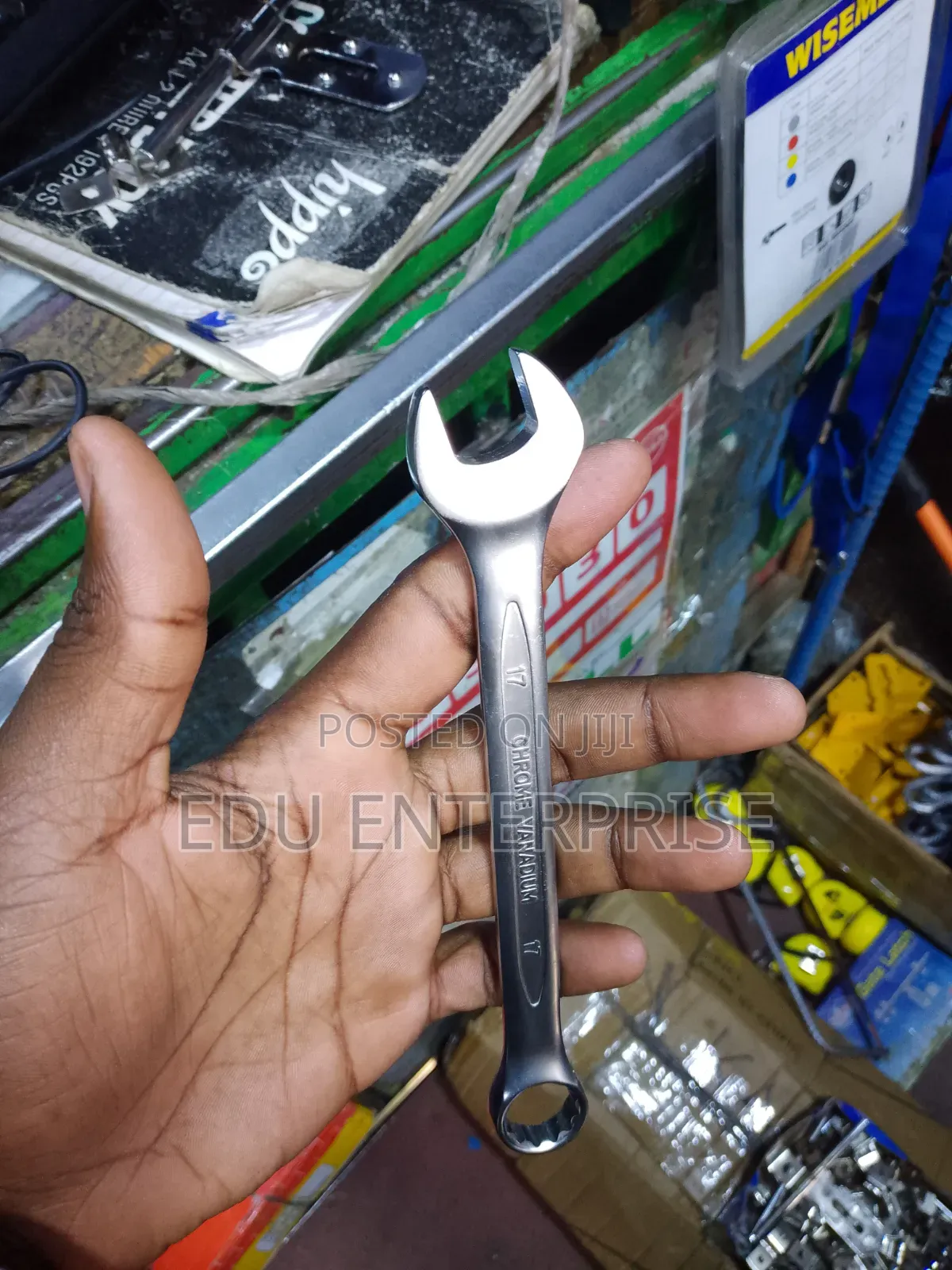 Original Chrome Vanadium Size 17 Spanner