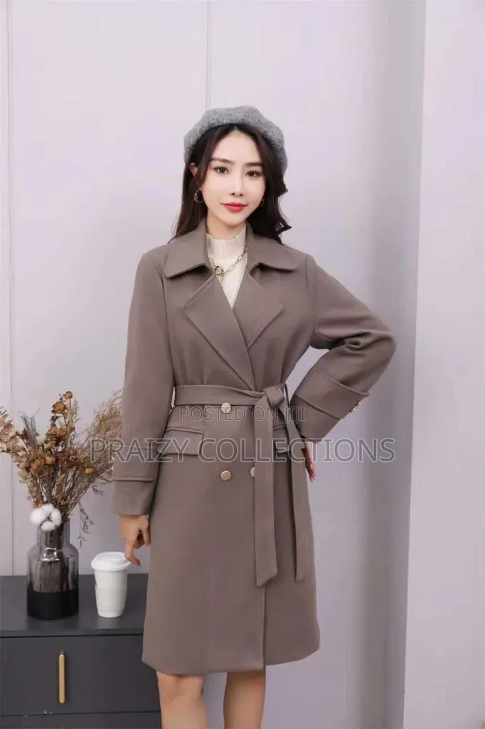 Beautiful Ladies Double Breast Trenchcoat