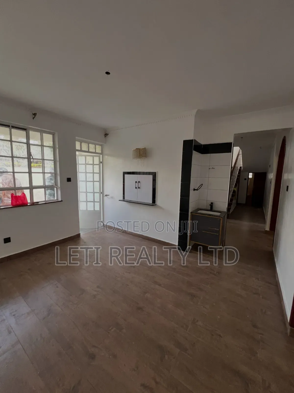 4bdrm Townhouse / Terrace in Muthangari for rent
