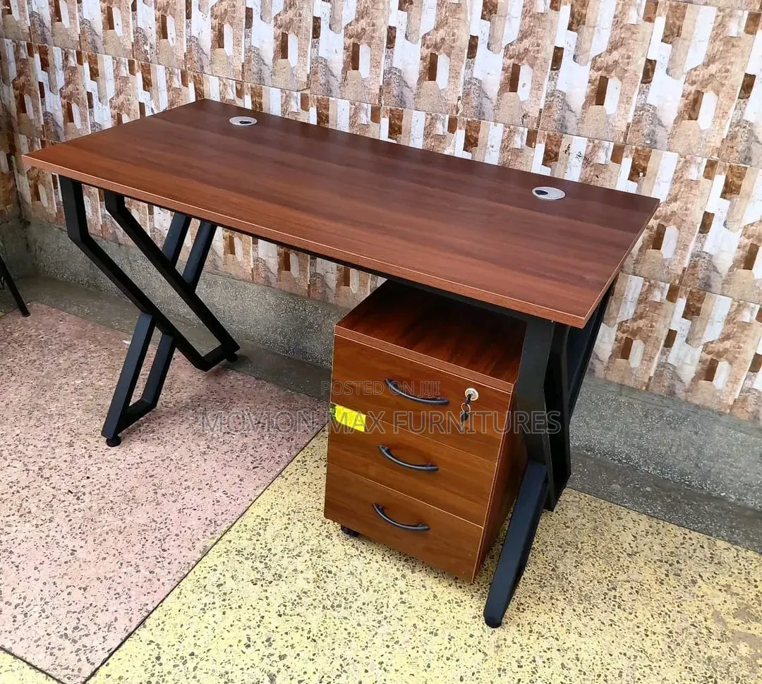 3drawers Storage Metallic Office Table