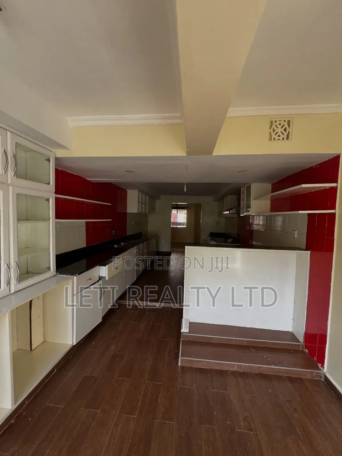 5bdrm Townhouse / Terrace in Valley Arcade for rent