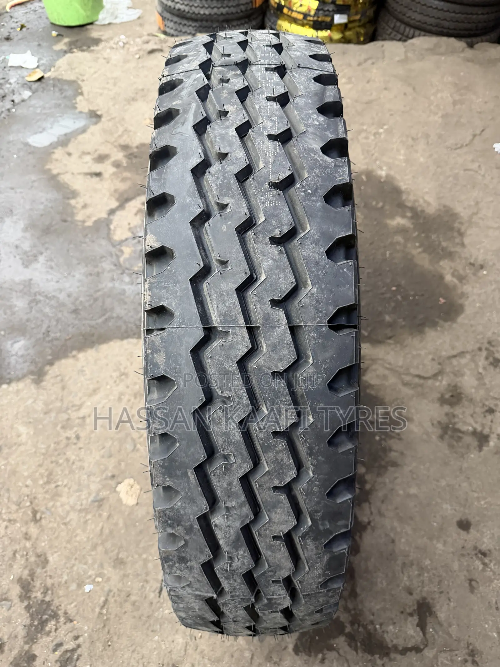 10.00r20 Boto Tyre