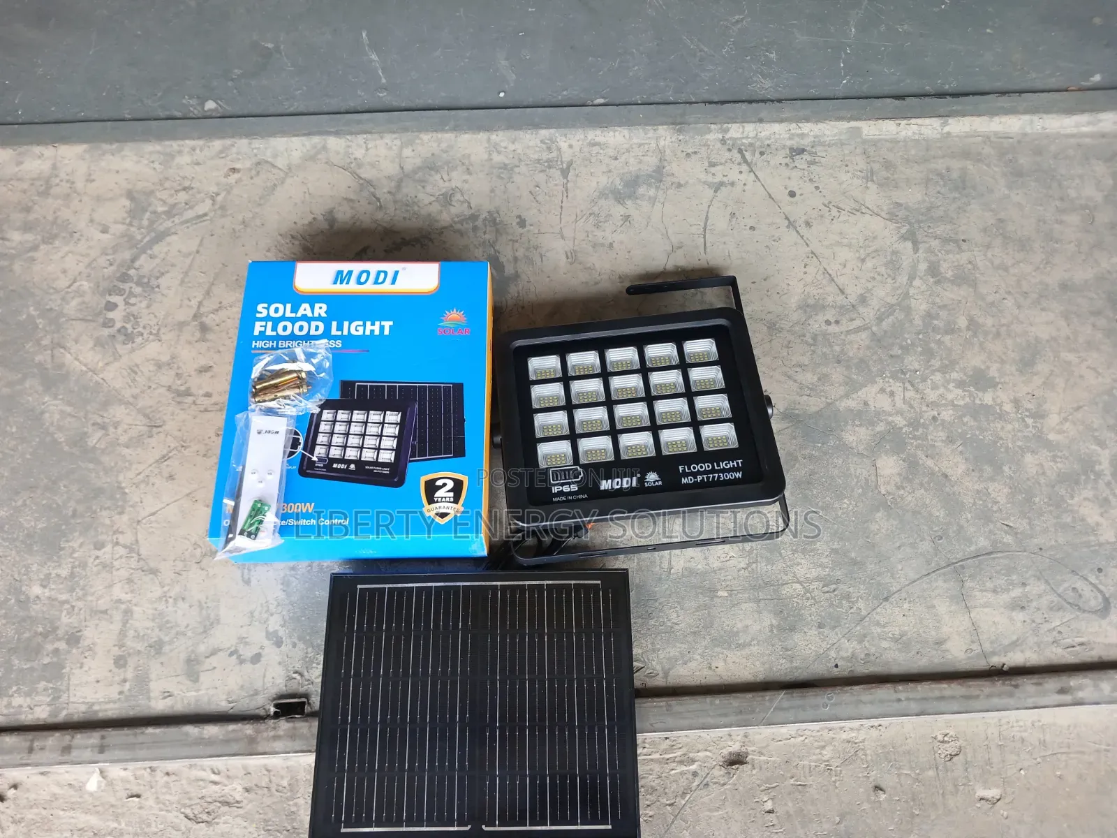Modi 300w Watt Led Solar Floodlight