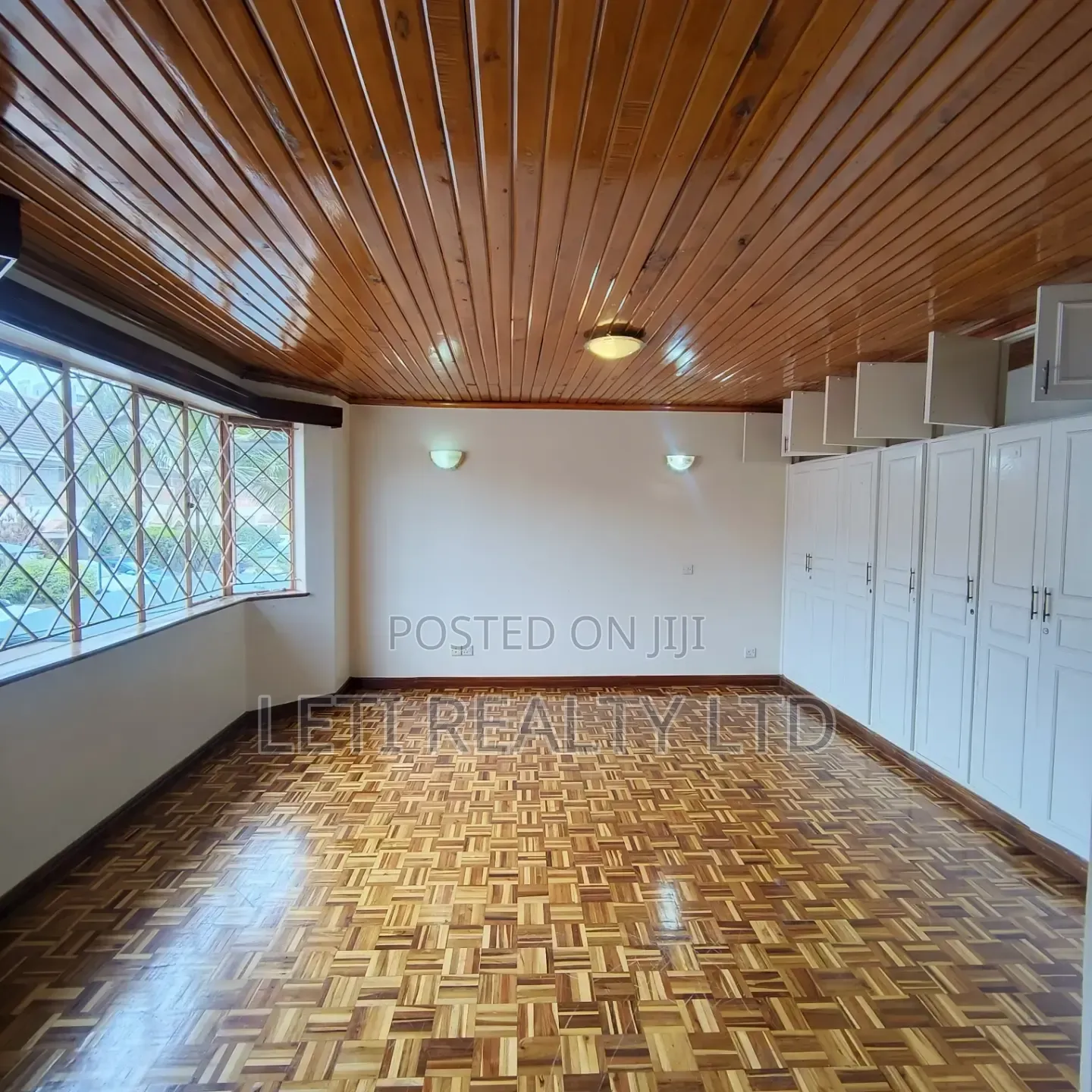 4bdrm Townhouse / Terrace in Kileleshwa for rent