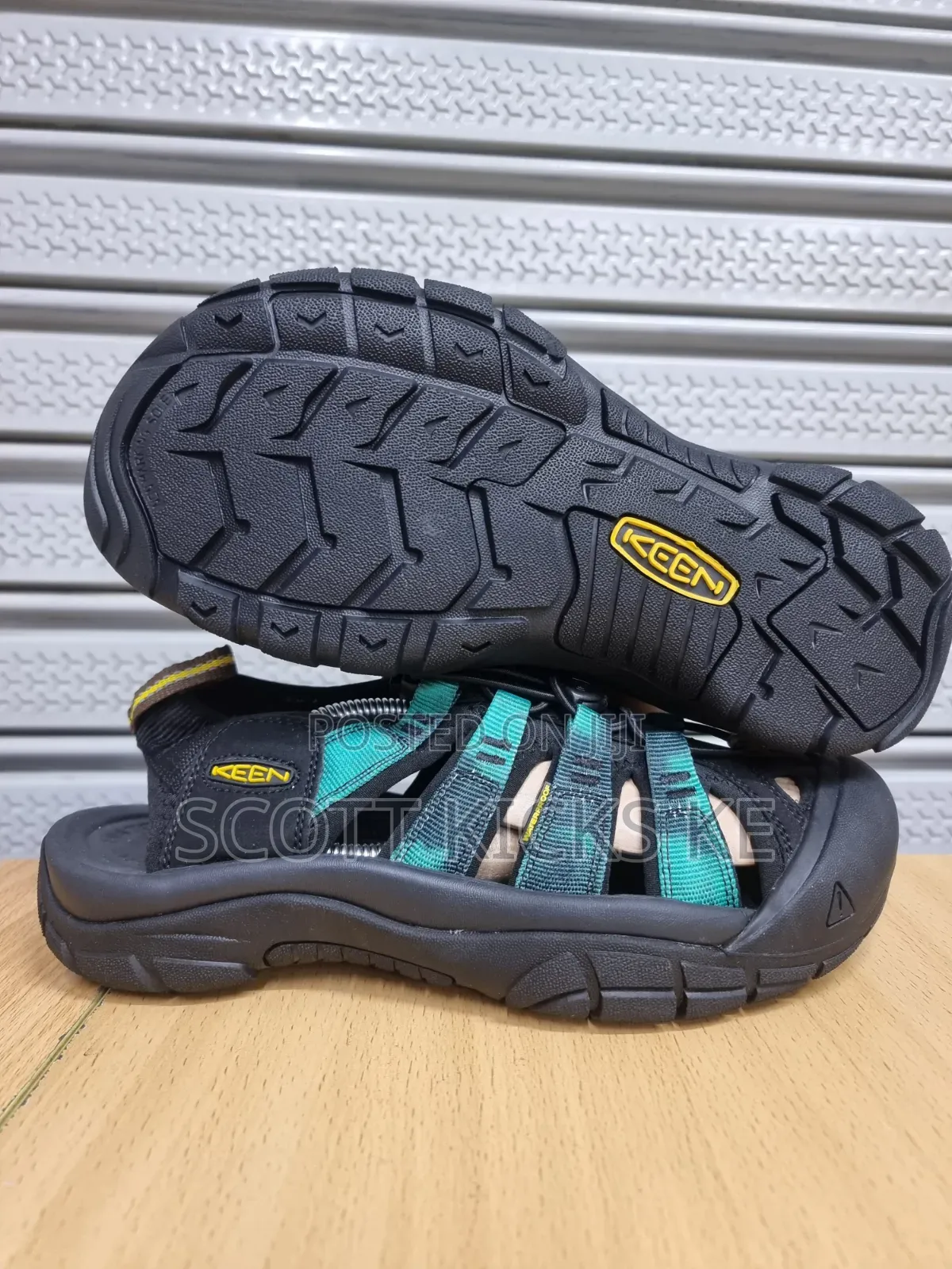 Keen's Men Newport H2 Sandals Black/Green