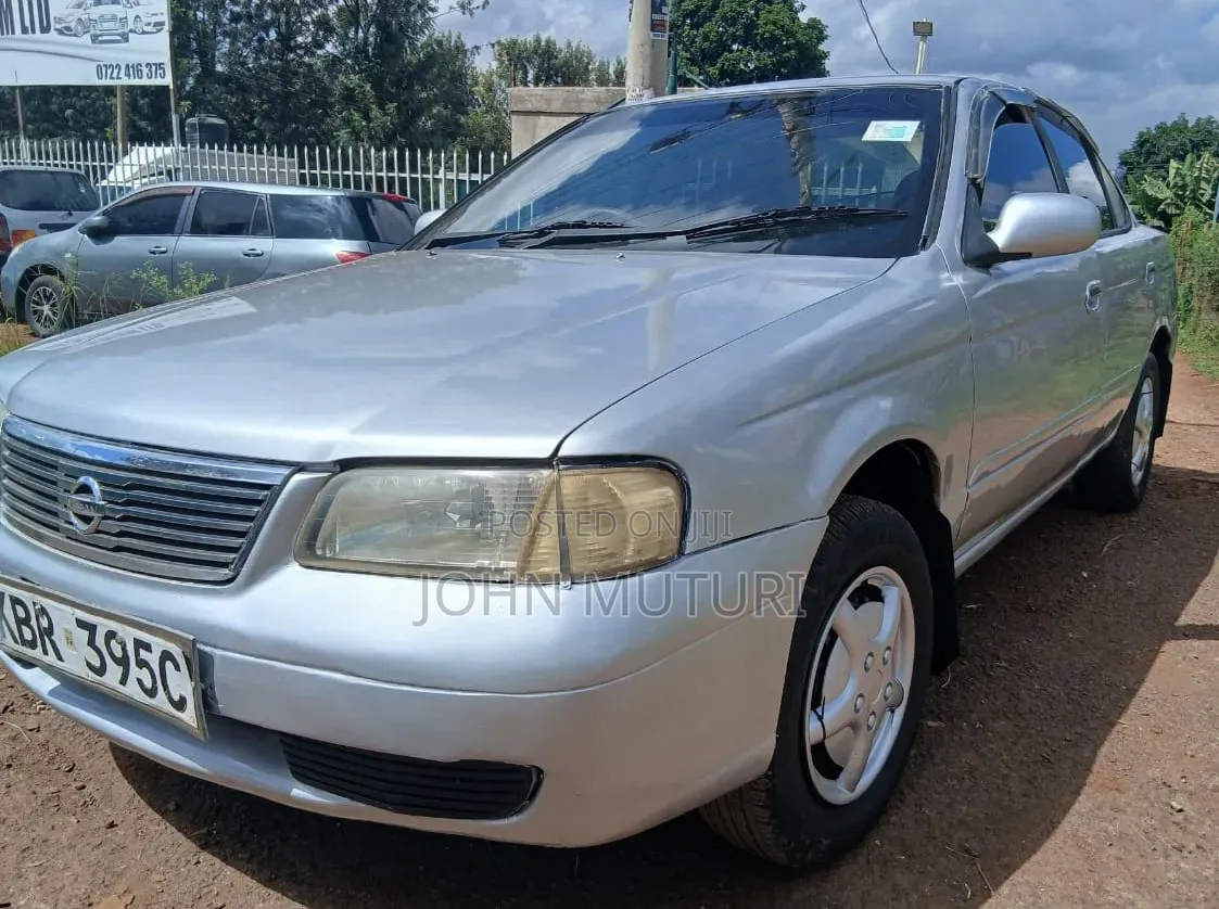 Nissan FB15 2004 Silver