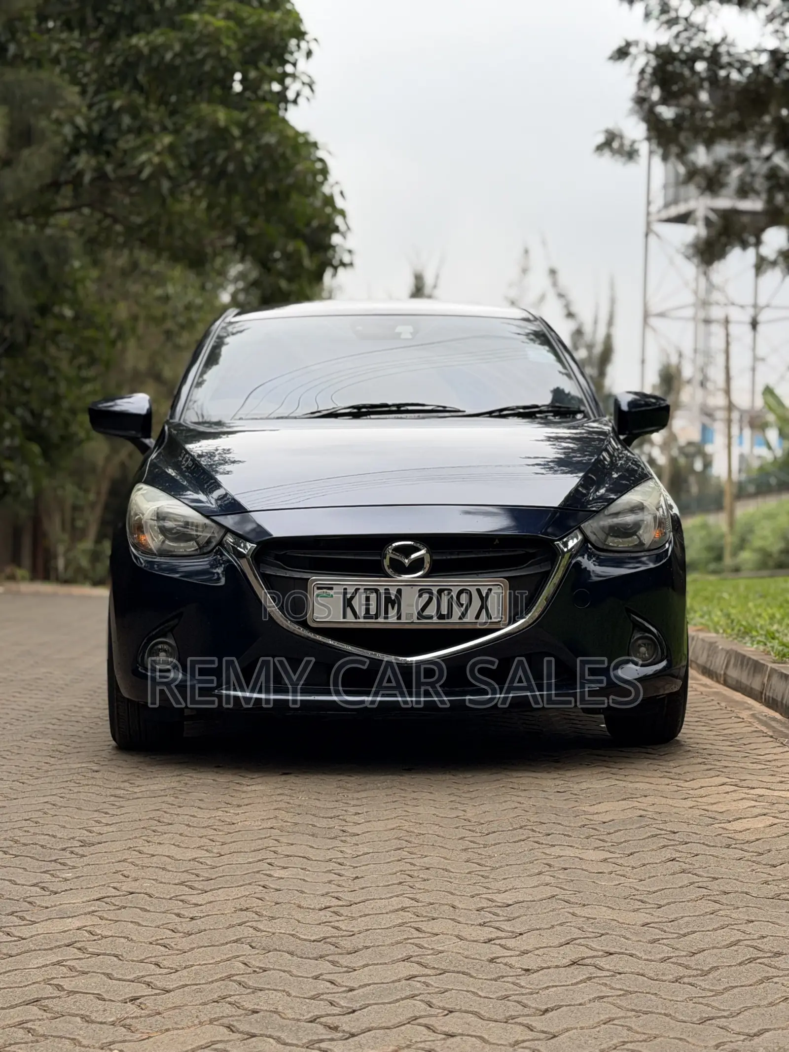 Mazda Demio 2016 Blue