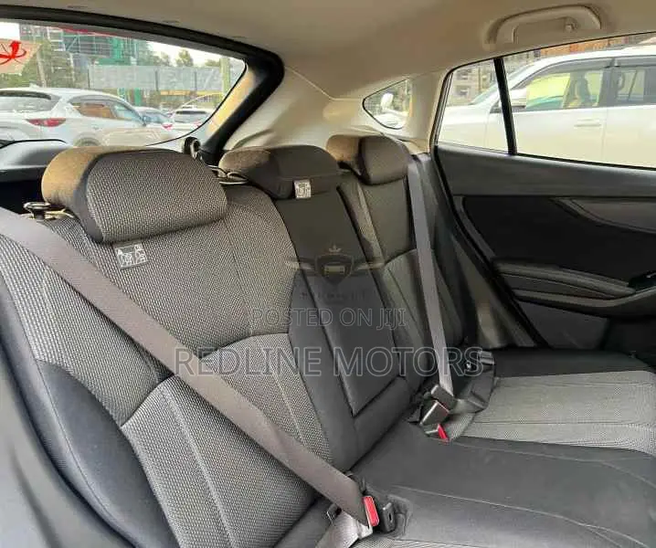 Subaru Impreza 2.0i Sport AWD Hatchback 2019 Silver