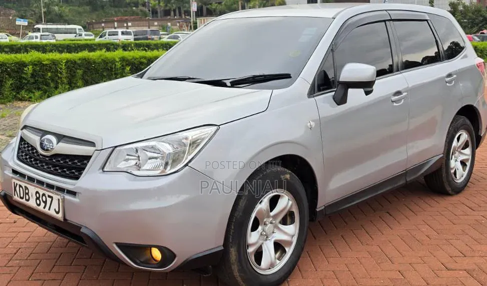 Subaru Forester 2014 Gray