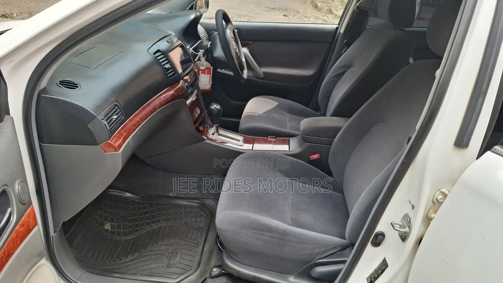 Toyota Premio 2007 White