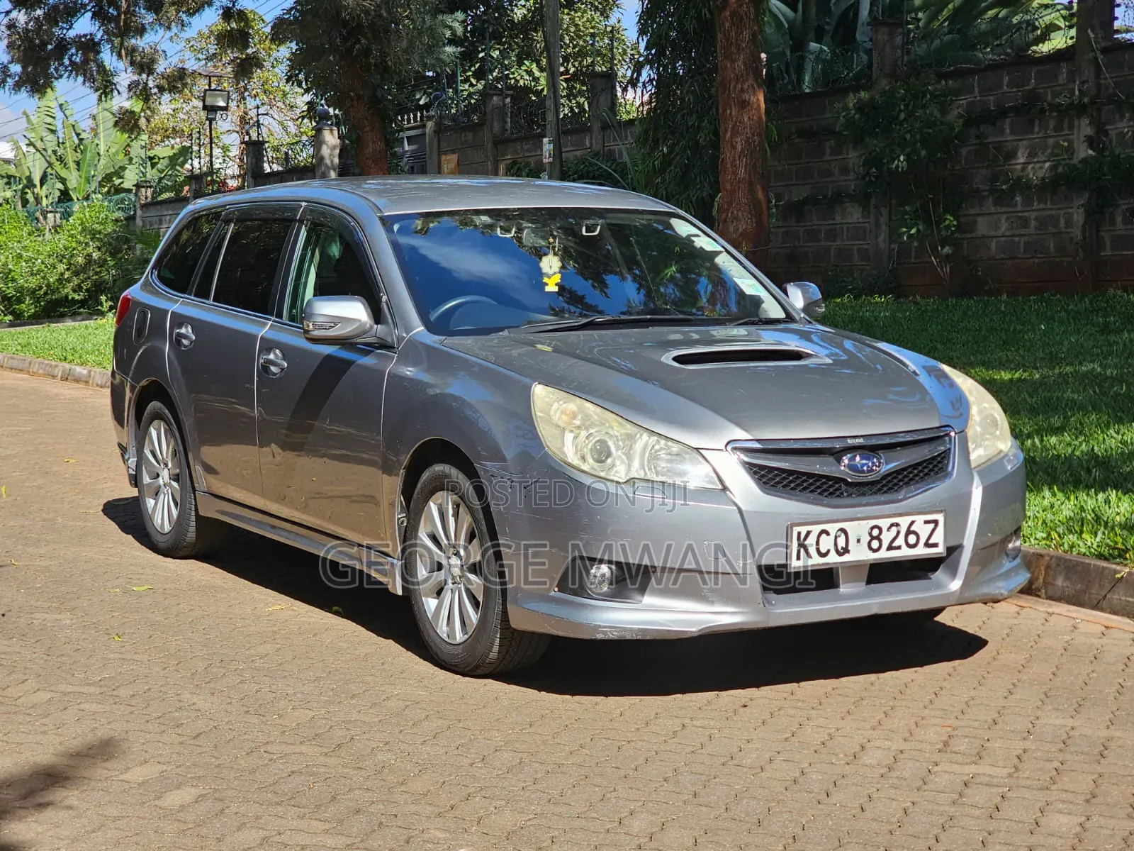 Subaru Legacy 2011 Silver