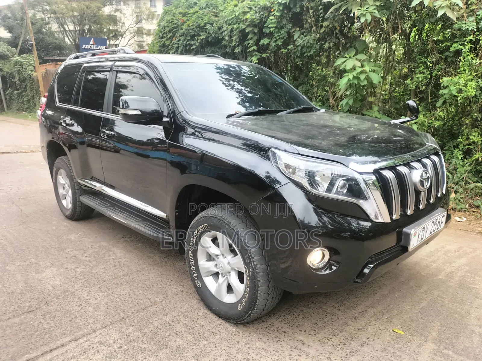 Toyota Land Cruiser Prado 2011 Black