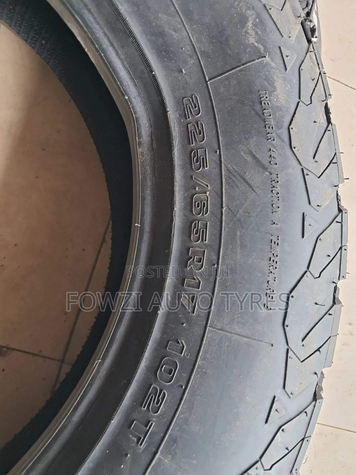 225/65r17 LCH (All Terrains)