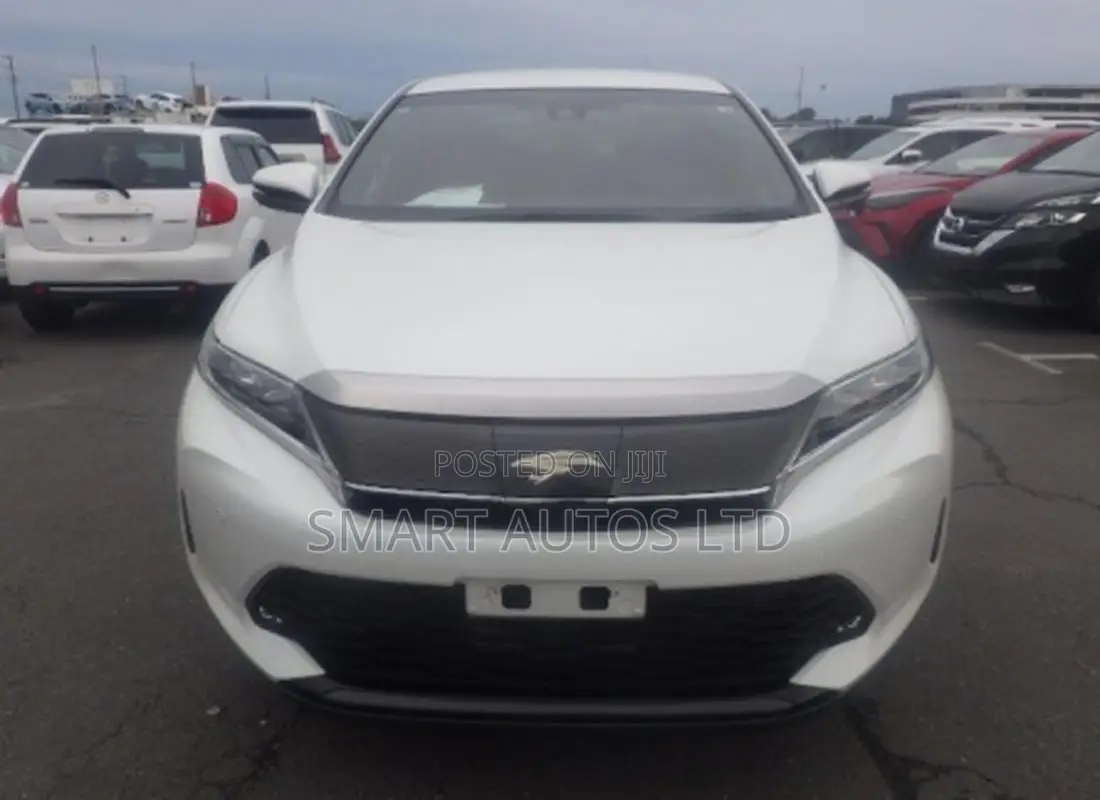 Toyota Harrier 2020 Off white