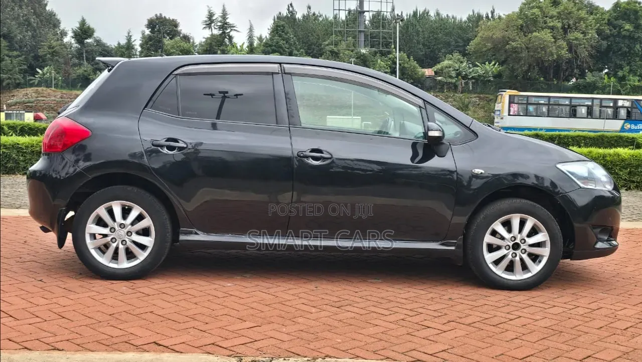 Toyota Auris 2007 Black