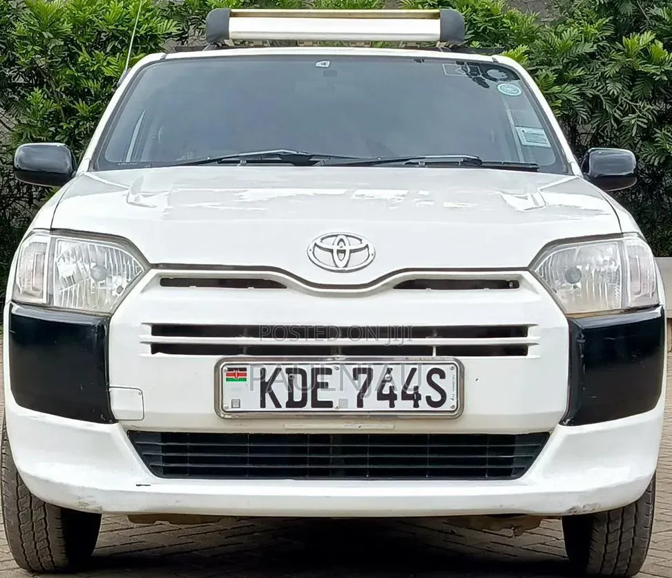Toyota Succeed SV Premium 2016 White