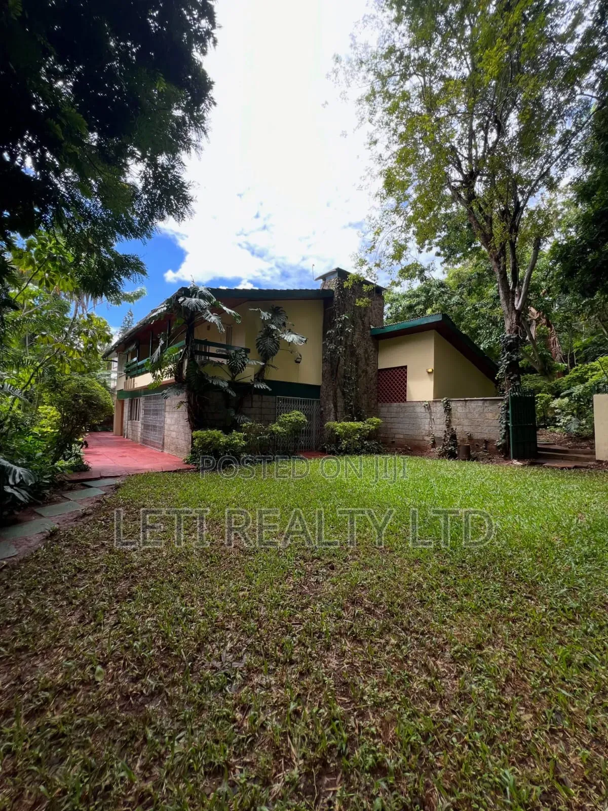 5bdrm House in Muthangari for rent