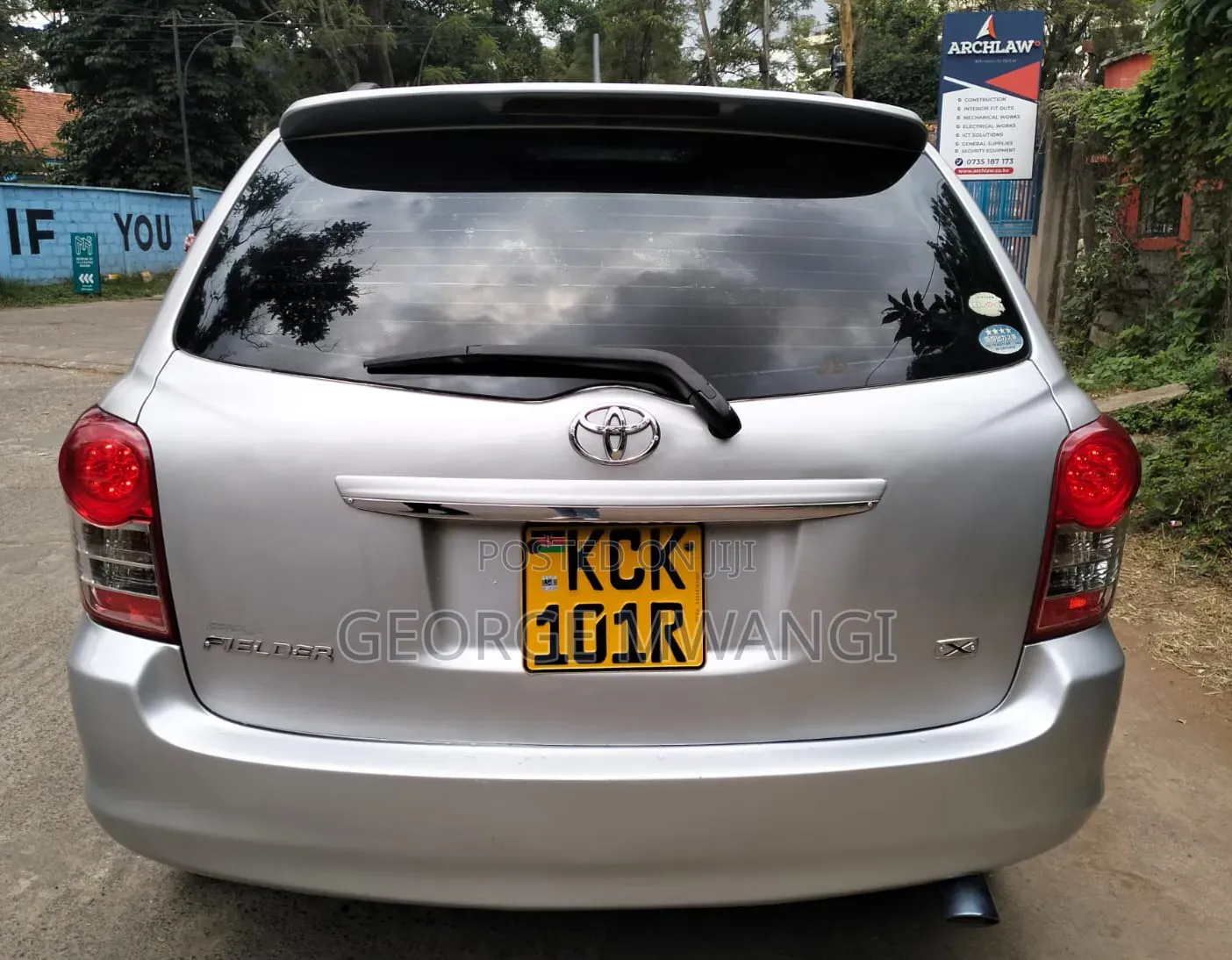 Toyota Corolla Fielder 2010 Silver