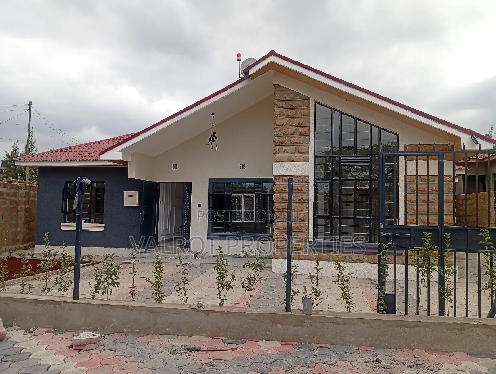 4bdrm Bungalow in Matasia for sale