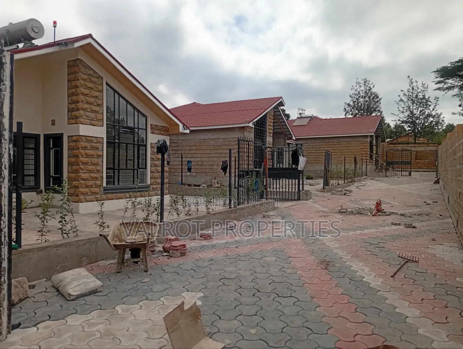 4bdrm Bungalow in Matasia for sale
