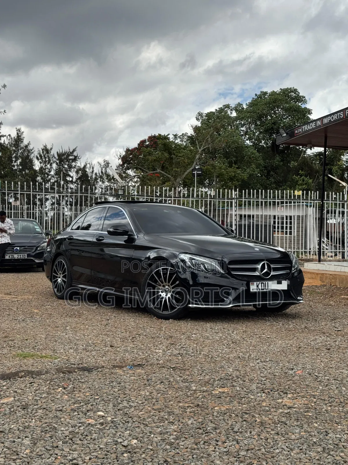Mercedes-Benz C200 2018 Black