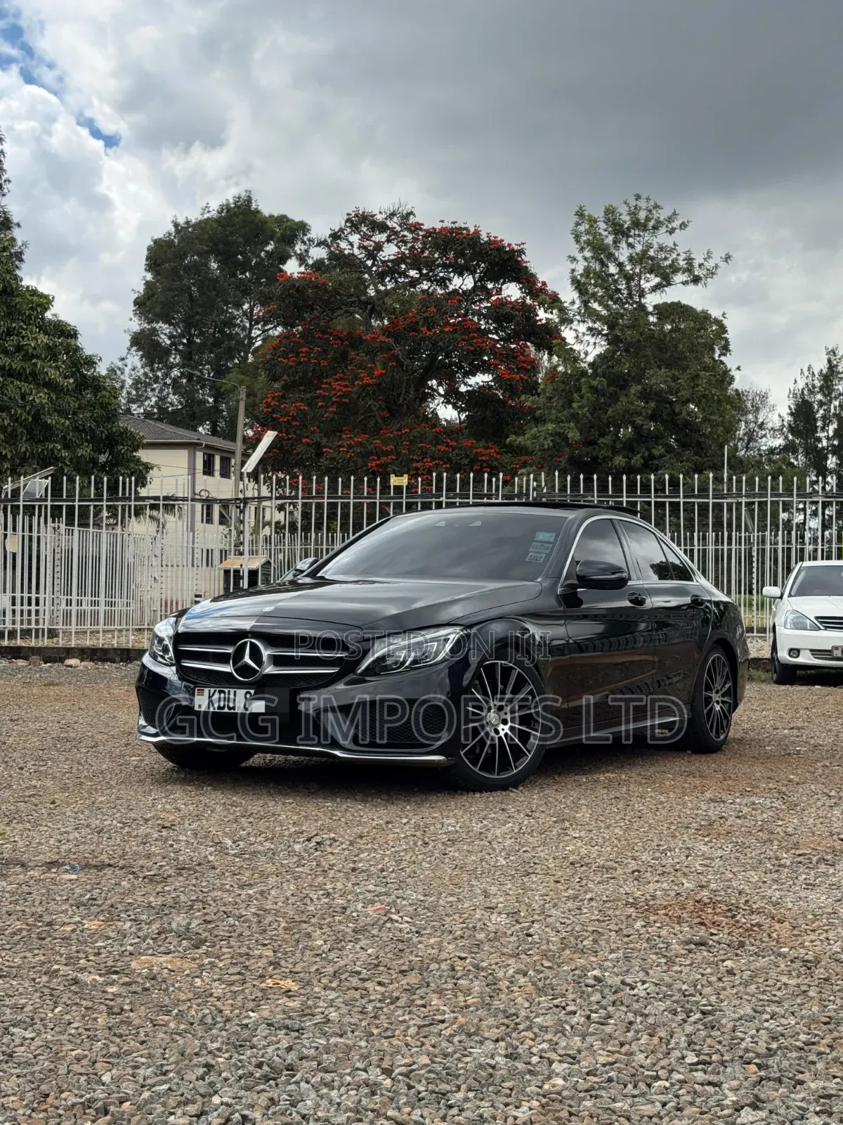 Mercedes-Benz C200 2018 Black