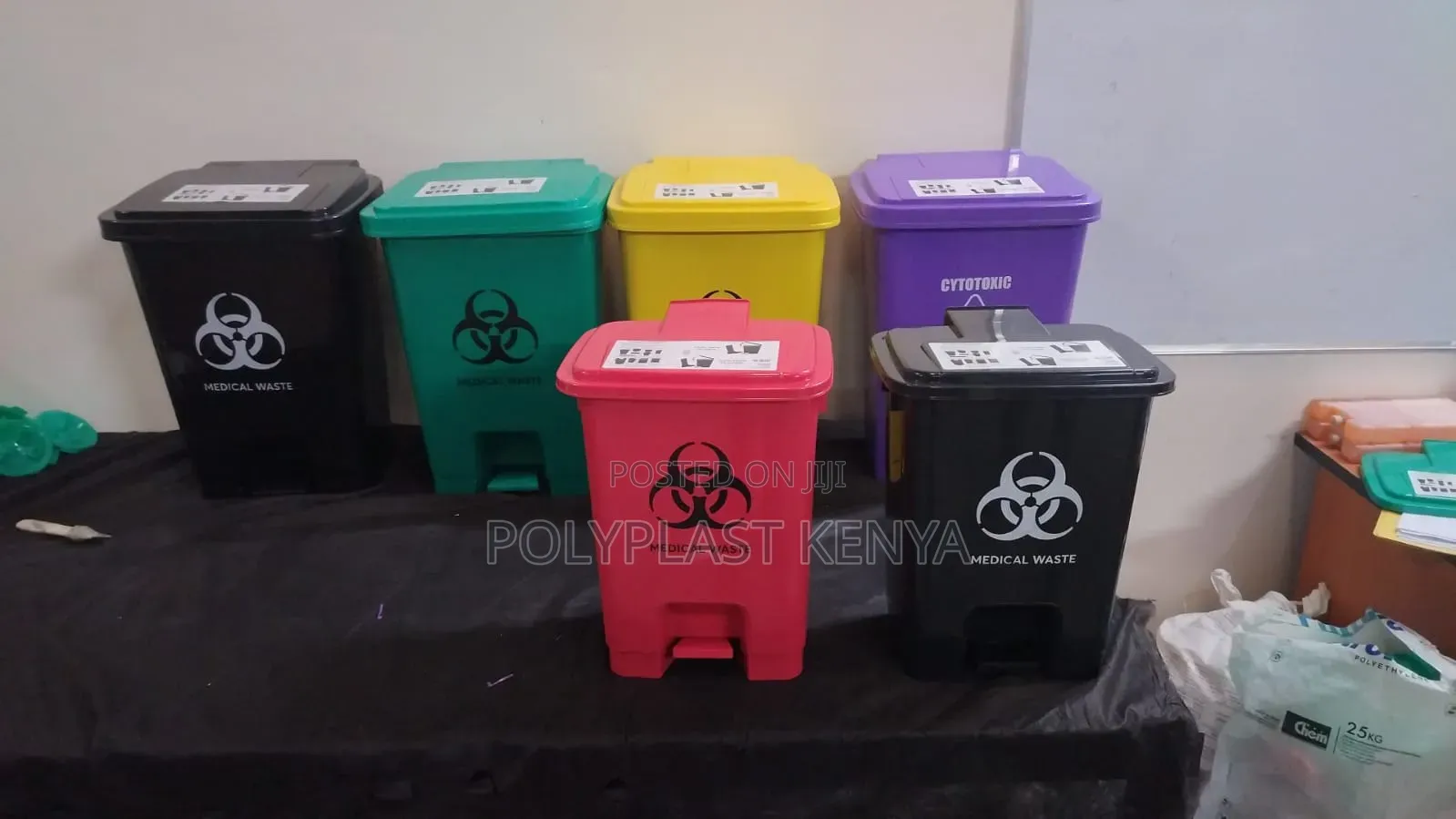 Waste Bin 30 Litres With Pedal