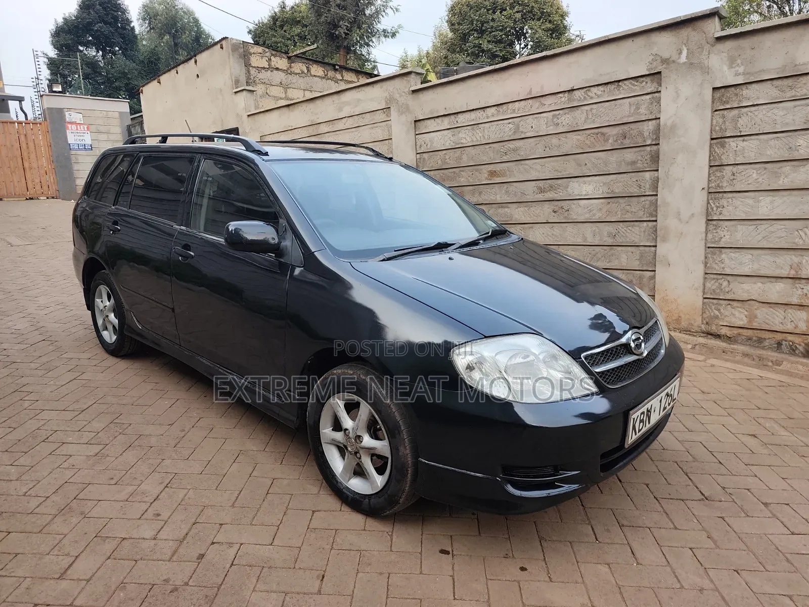 Toyota Corolla Fielder 2004 Black