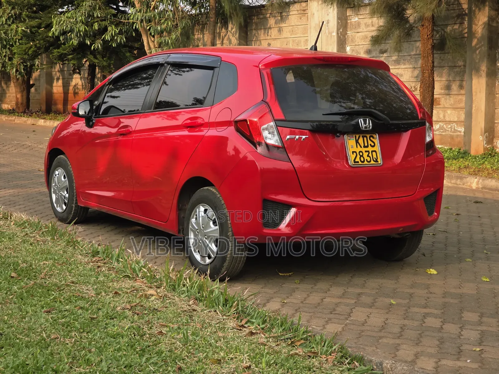 Honda Fit 2017 Red