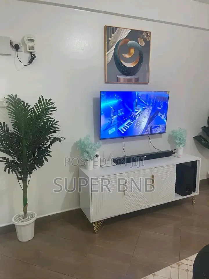 Beautiful 2 3 Bedroom Airbnb in Ruaka