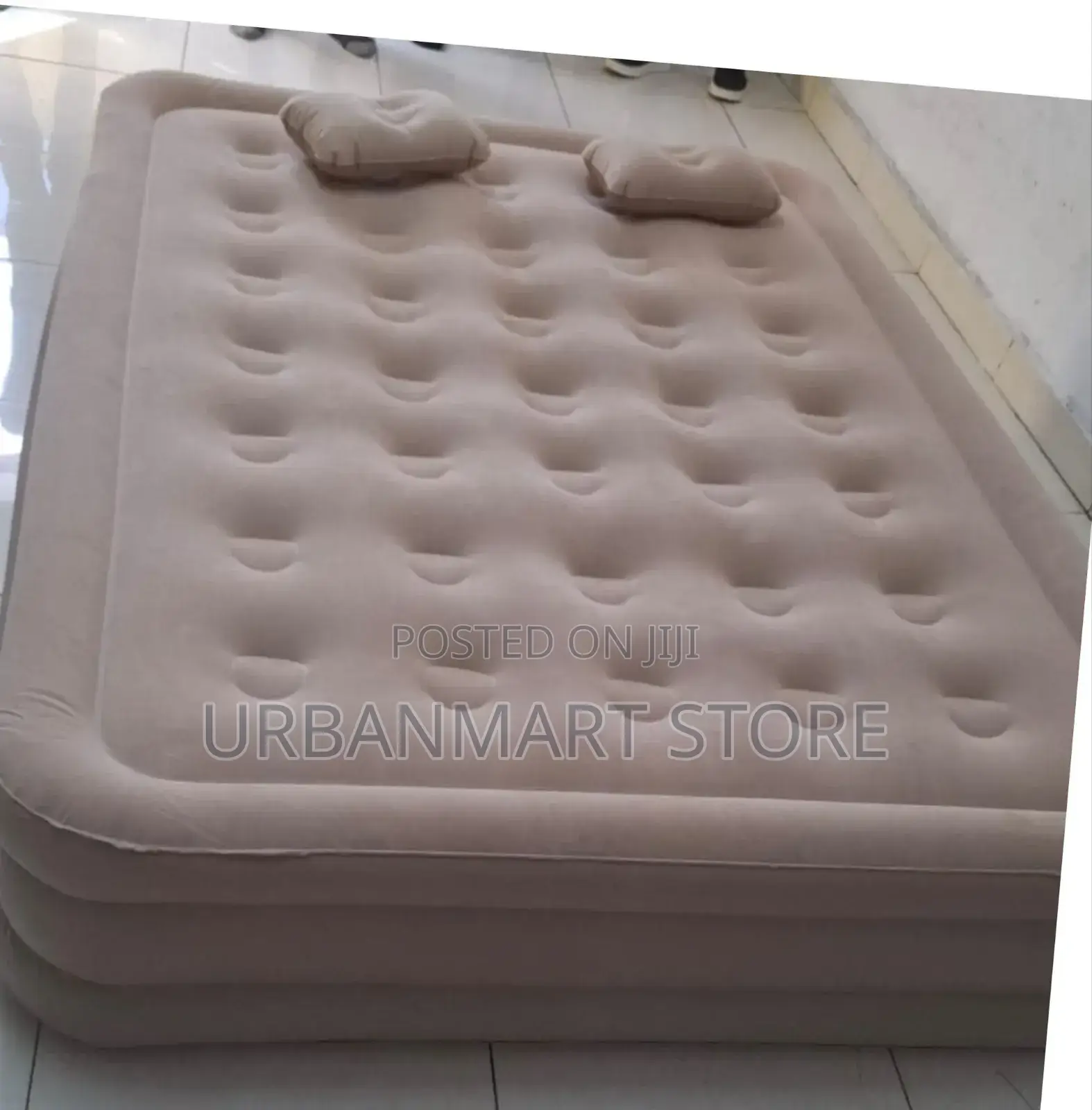 5x6 Inflatable Air Mattress With 2 Pillows – Beige/Brown