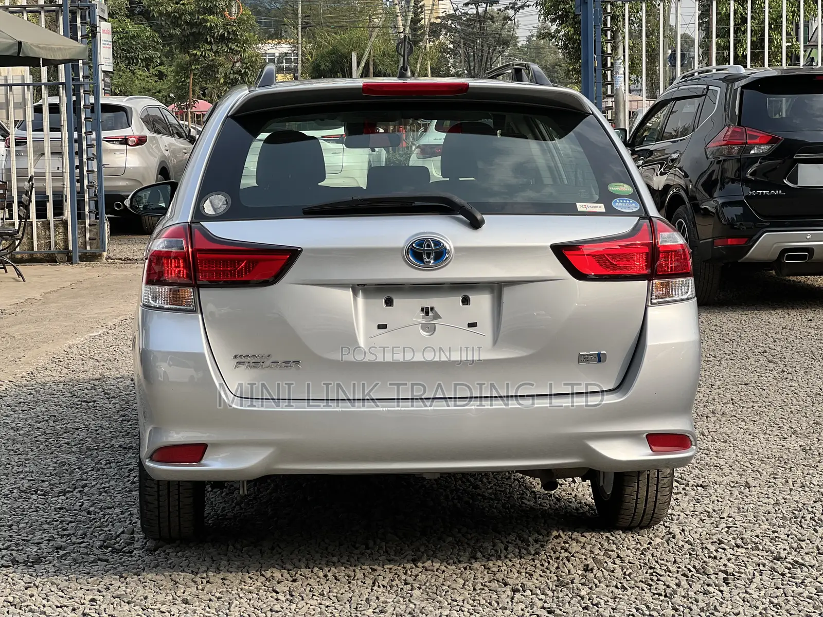 Toyota Corolla Fielder 1.5 Hybrid FWD 2020 Silver