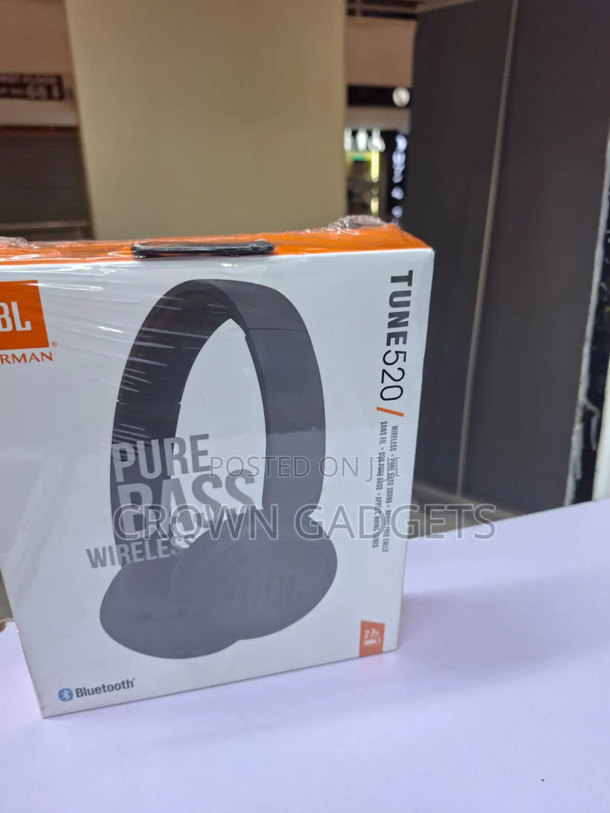 JBL Tune 520bt Pure Bass Bluetooth Headphones