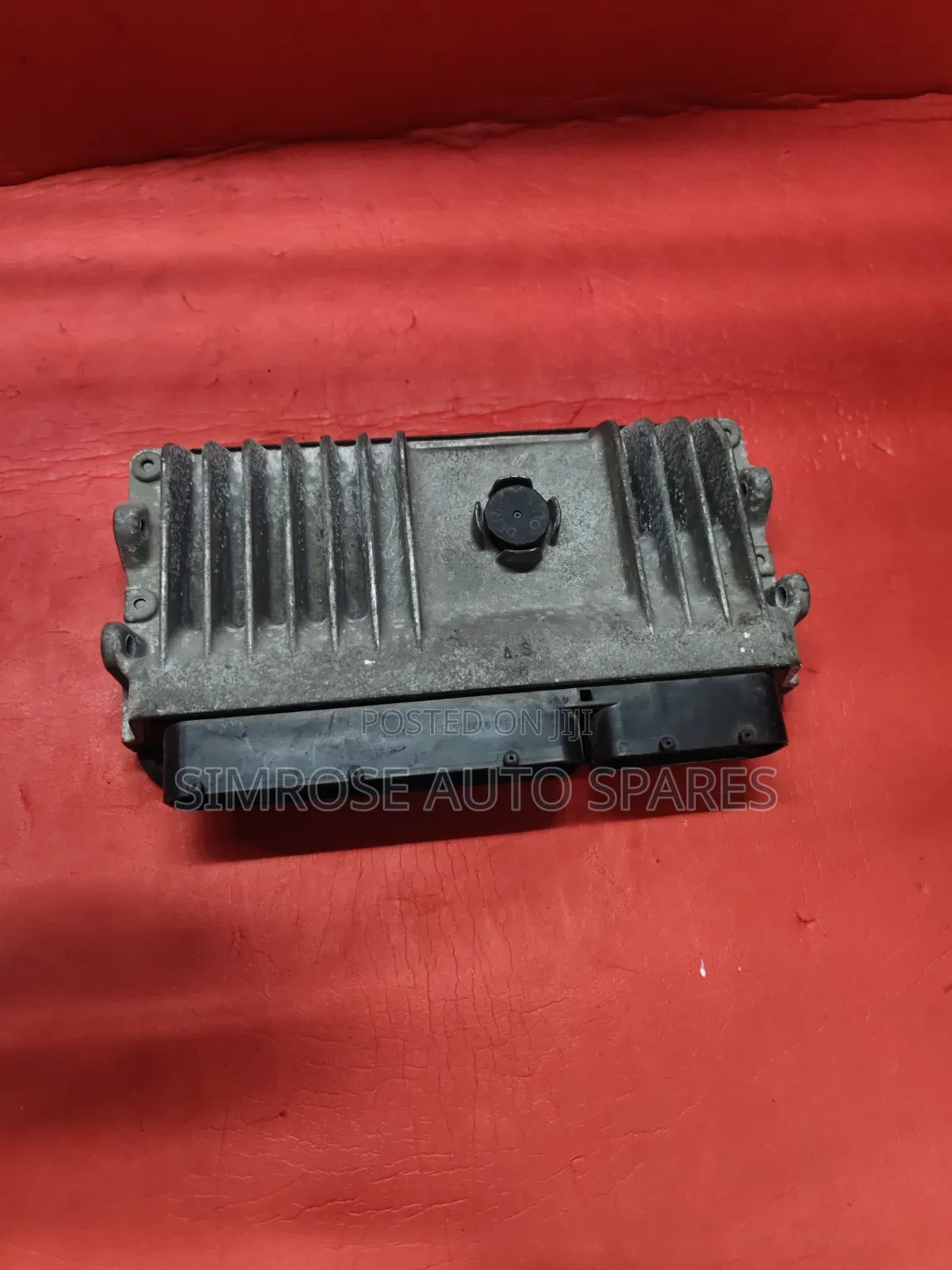 Toyota Voxy Zrr80w Engine Control Unit 2015 Model.