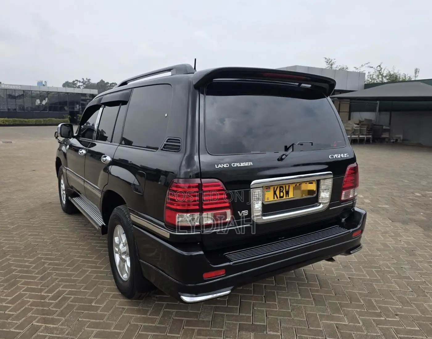 Toyota Land Cruiser Cygnus 4.7 2007 Black
