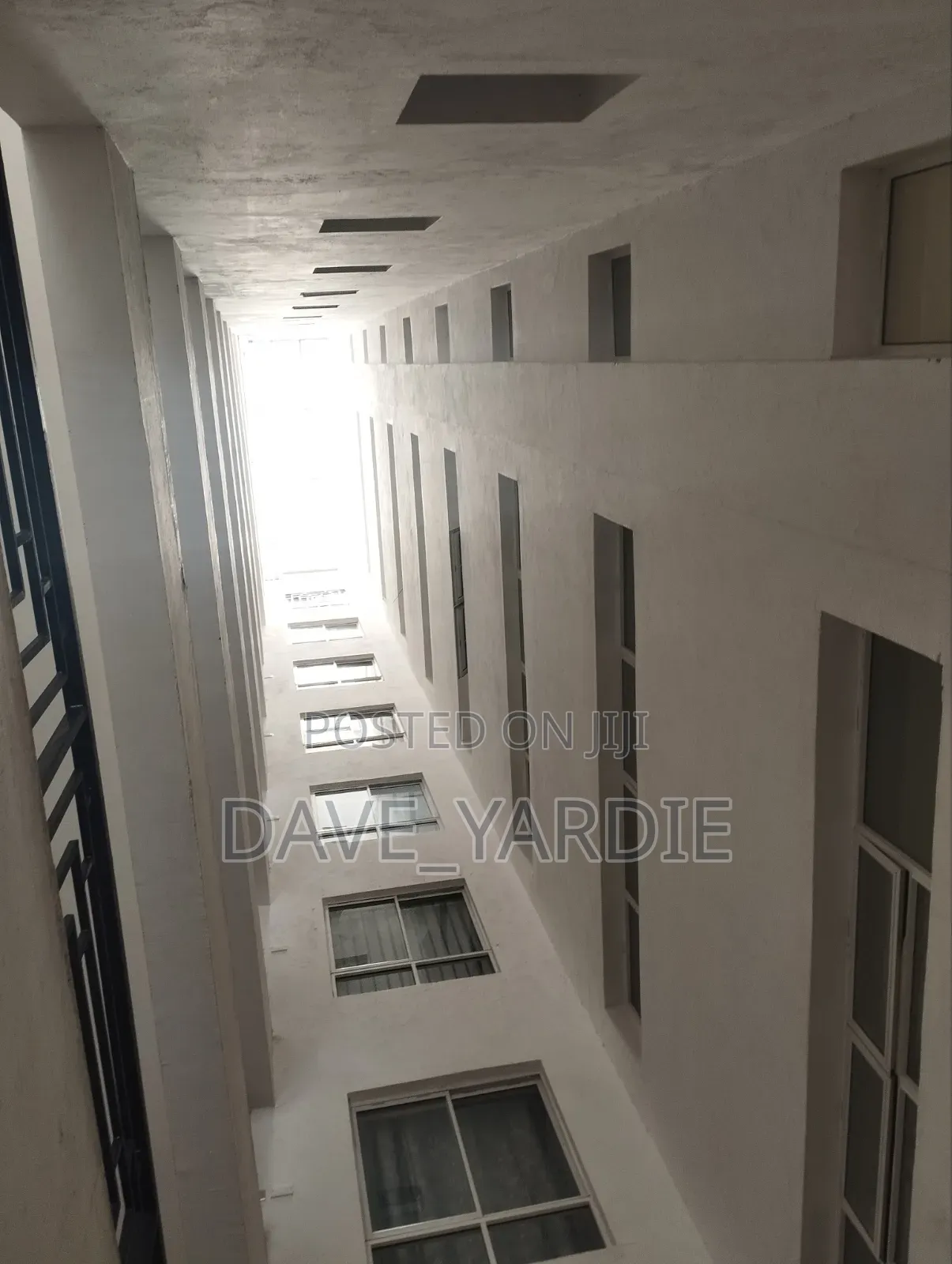 4bdrm Apartment in Parklands/Highridge for sale