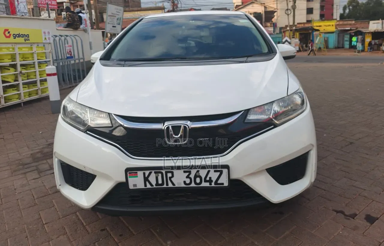Honda Fit 2017 White