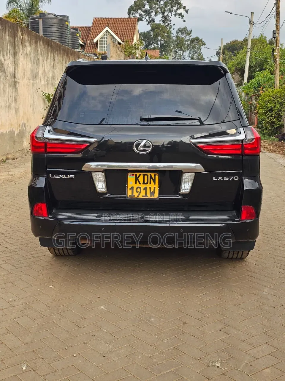 Lexus LX 2016 Black