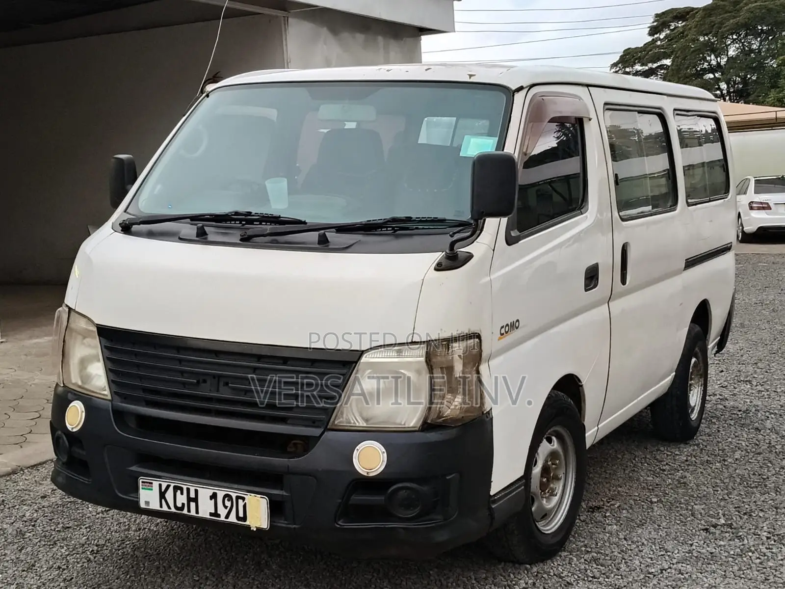 Isuzu Como 2009 White