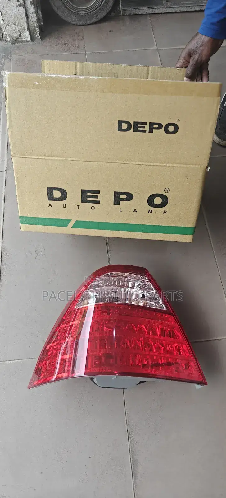 Tail Lamp/ Tail Light Nze 2005 Depo