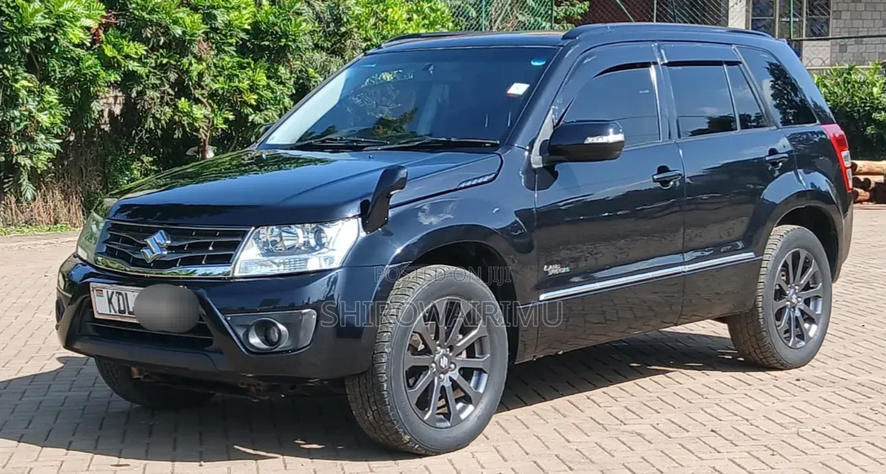 Suzuki Escudo 2015 Black