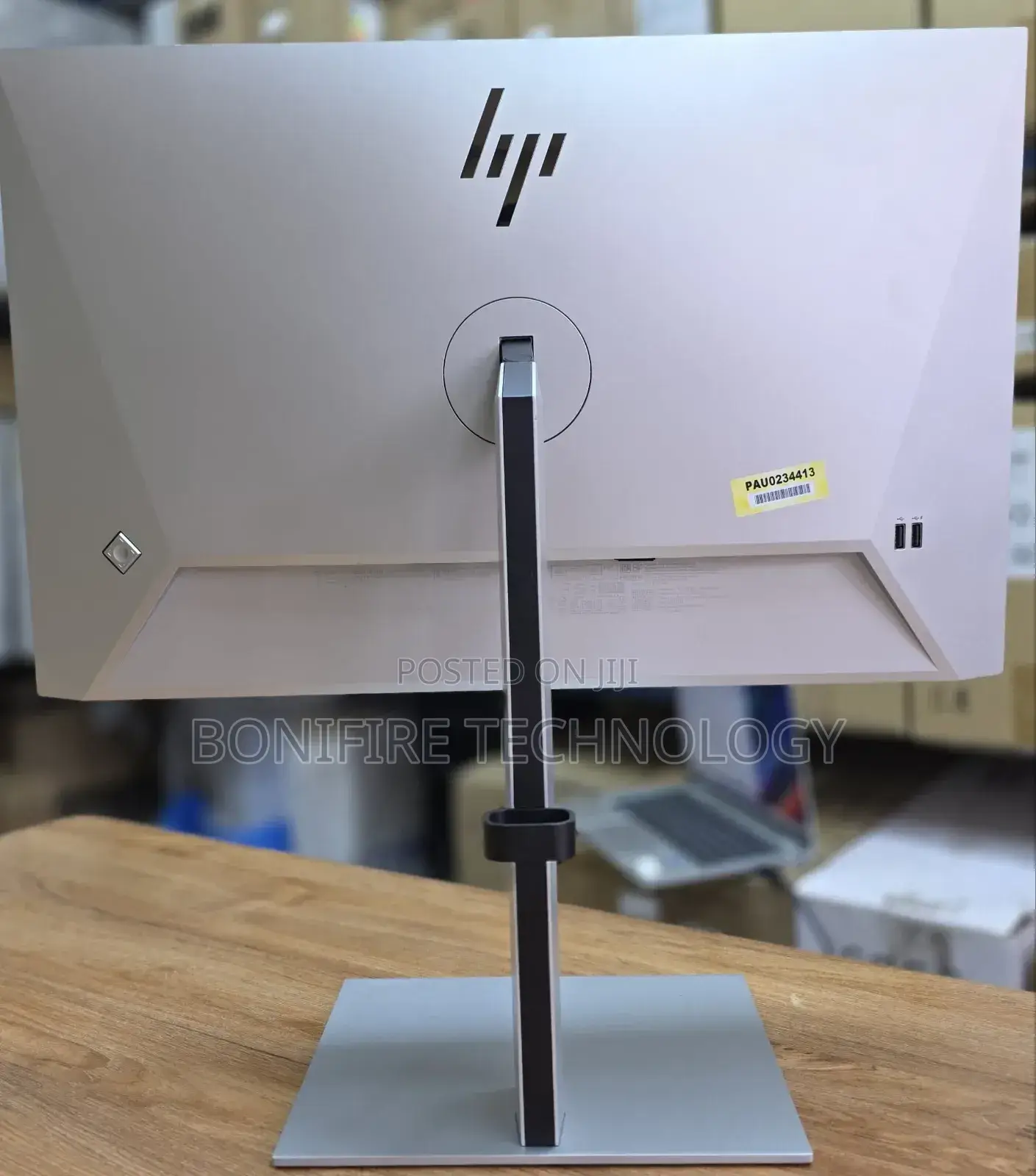 Hp Series 7 Pro 724pu
24 Inch
Full Hd 1920*1200
Type C